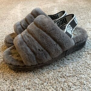 UGG Fluff Yeah Slide Slipper